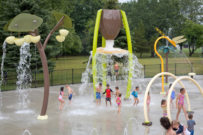 splash water playground